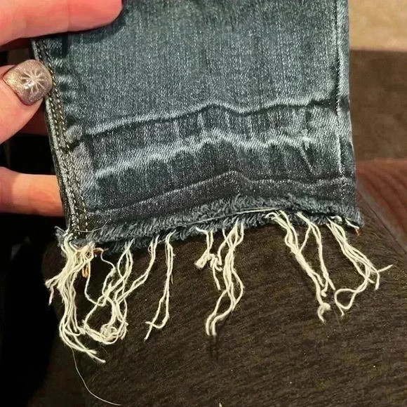 Spanx Jeans Womens Blue Denim Stretch Distressed Ankle Skinny Raw Hem - L - Picture 7 of 8